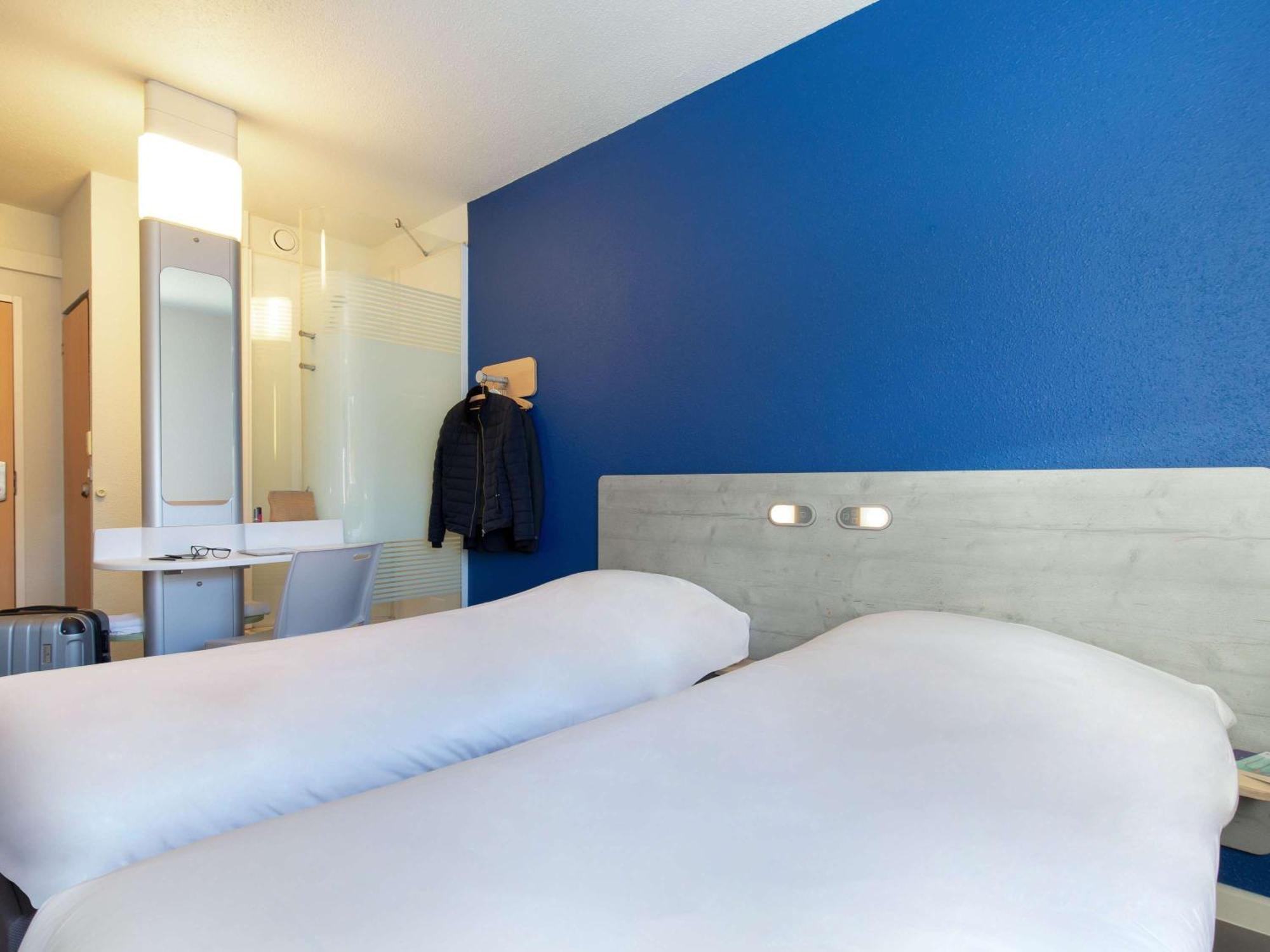 Ibis Budget Saint-Maximin Exterior foto