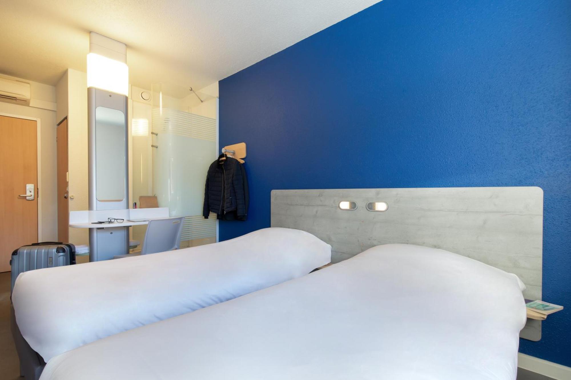 Ibis Budget Saint-Maximin Exterior foto